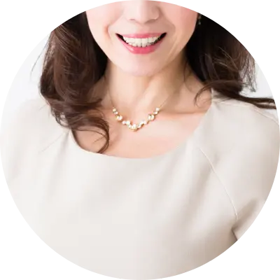 女性の写真